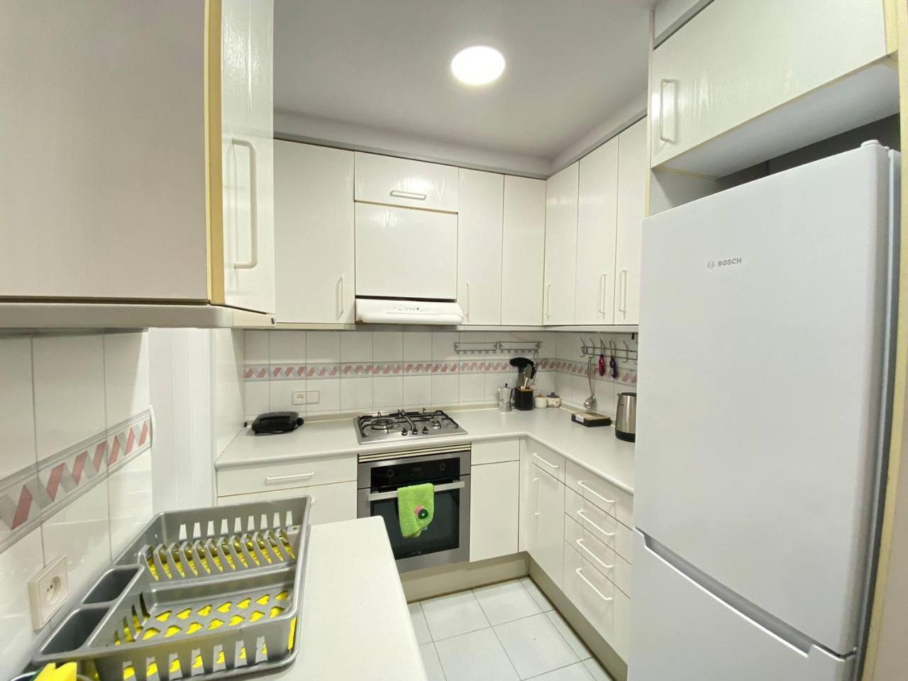 Flor Habitaciones Barcelona Exterior photo